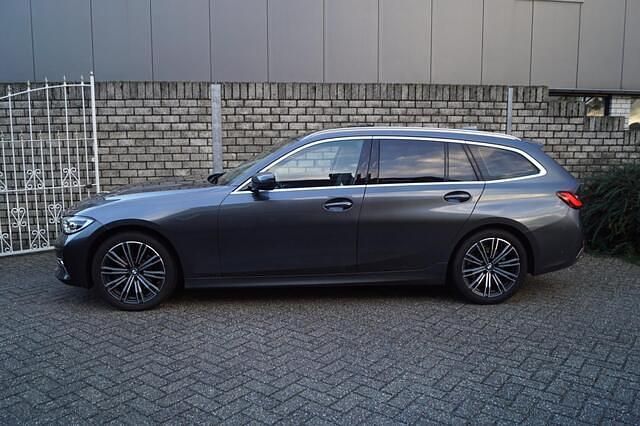 Occasion BMW 320 Executive 184 PK (135 kW) 2020 Grijs Stationwagen