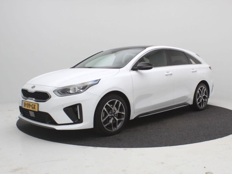Wit Gebruikt 2020 Kia ProCeed GT-Line Hatchback | € 20.880 (Eerlijke prijs) - Afbeelding 1/4