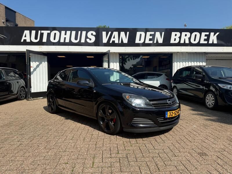 Zwart Gebruikt 2006 Opel Astra Edition Hatchback | € 1.999 (Eerlijke prijs) - Afbeelding 1/4