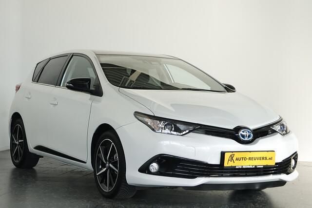 Occasion Toyota Auris 182 PK (133 kW) 2017 Wit Hatchback