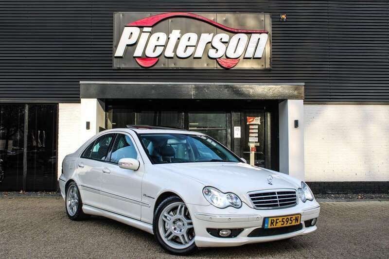 Wit, metallic lak Gebruikt 2003 Mercedes C32 AMG AMG Sedan | € 12.950 - Afbeelding 1/4