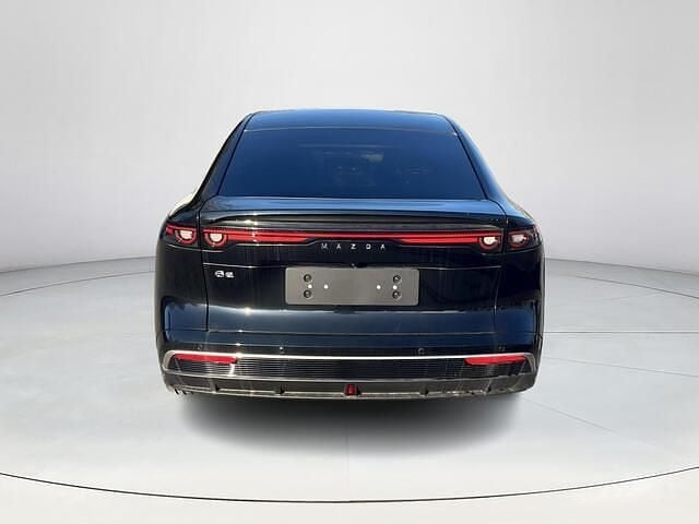 Nieuw Mazda 6e Takumi-Line 189 kW (257 PK) 2026 Zwart Hatchback