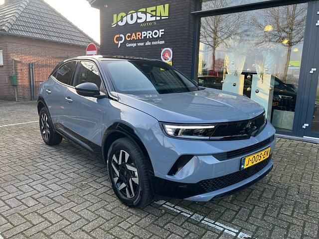 Grijs Nieuw 2025 Opel Mokka SUV | € 29.950 (Eerlijke prijs) - Afbeelding 1/4
