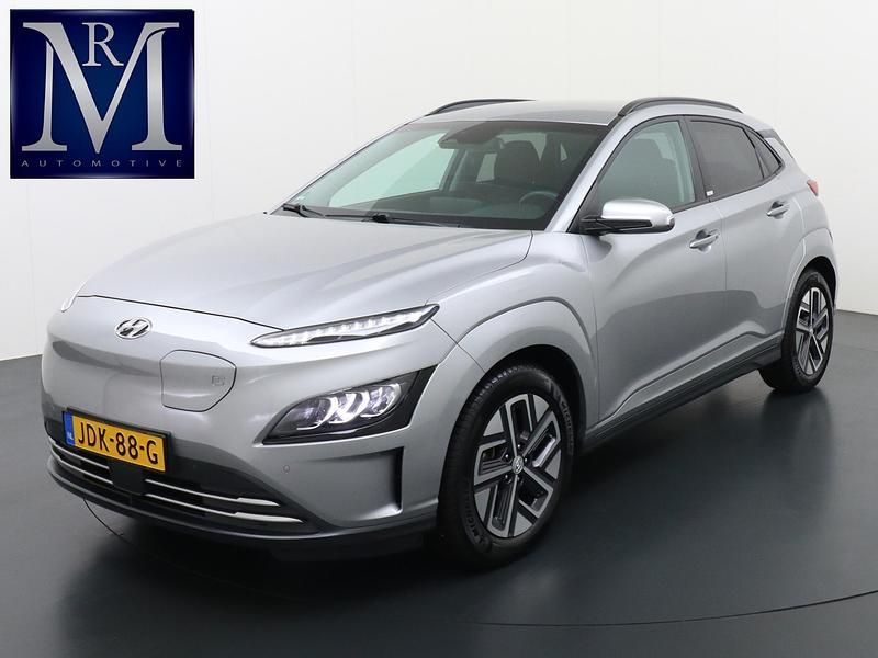 Grijs Gebruikt 2021 Hyundai Kona Trend SUV | € 23.330 (Eerlijke prijs) - Afbeelding 1/4