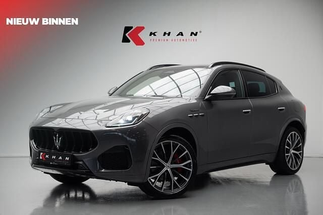 Grijs Occasion 2022 Maserati Grecale SUV | € 84.450 - Afbeelding 1/4