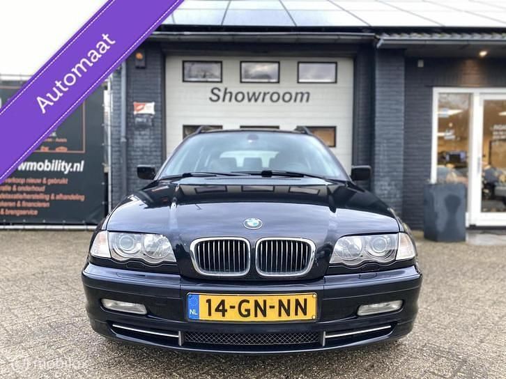 Occasion BMW 330 232 PK (170 kW) 2001 Zwart Stationwagen