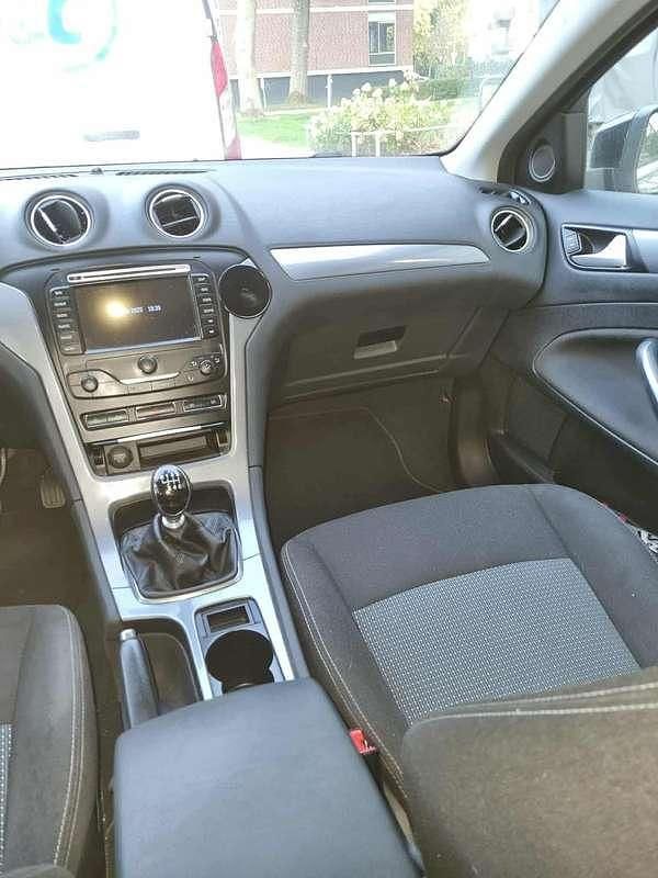 Zwart Occasion 2014 Ford Mondeo Platinum Sedan | € 7.750 - Afbeelding 1/4