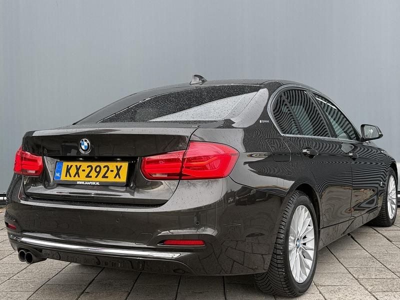 Occasion BMW 330 Executive 252 PK (185 kW) 2016 Bruin Sedan