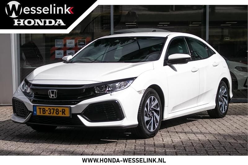 Wit Occasion 2018 Honda Civic Comfort Hatchback | € 16.950 (Iets duurder) - Afbeelding 1/4