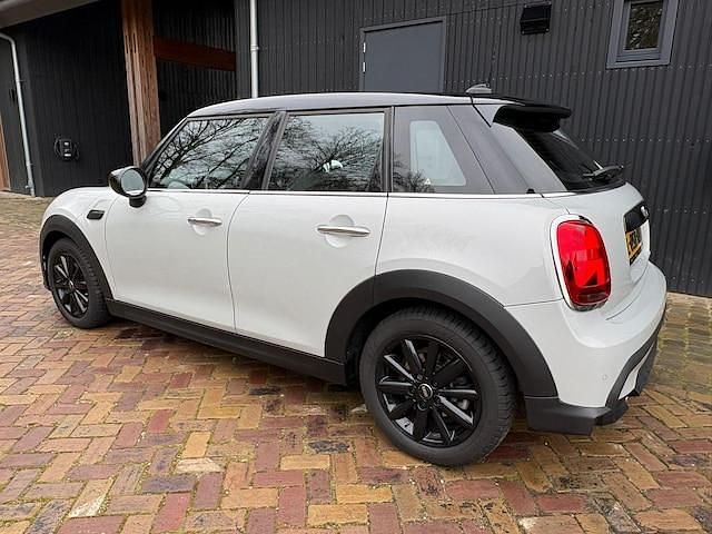 Occasion Mini Cooper Classic 2021 Zilver Hatchback