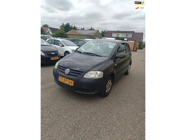 Zwart Gebruikt 2007 VW Fox Trendline Hatchback | € 750 (Super prijs) - Afbeelding 1/4