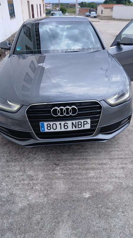 Gebruikt 2013 Audi A4 S-Line Sedan | € 10.000 (Eerlijke prijs) - Afbeelding 1/4