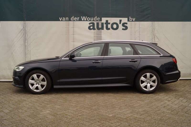 Blauw, metallic lak Gebruikt 2017 Audi A6 Premium Stationwagen | € 19.900 (Super prijs) - Afbeelding 1/4