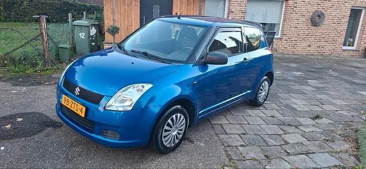 Gebruikt 2006 Suzuki Swift | € 2.250 (Eerlijke prijs) - Afbeelding 1/4