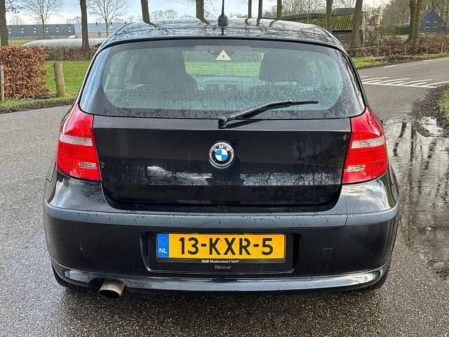 Occasion BMW 118 143 PK (105 kW) 2010 Zwart Hatchback