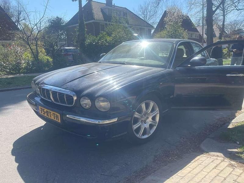 Gebruikt 2005 Jaguar XJ6 Sedan | € 4.444 - Afbeelding 1/4