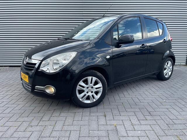 Zwart Gebruikt 2011 Opel Agila Edition Hatchback | € 3.999 (Eerlijke prijs) - Afbeelding 1/4