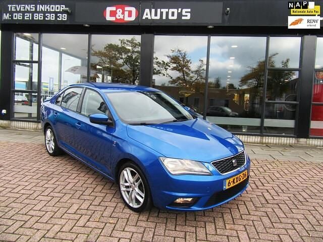 Blauw Gebruikt 2013 Seat Toledo Hatchback | € 3.939 (Goede deal) - Afbeelding 1/4