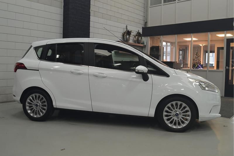 Occasion Ford B-MAX Titanium 105 PK (77 kW) 2013 Wit MPV