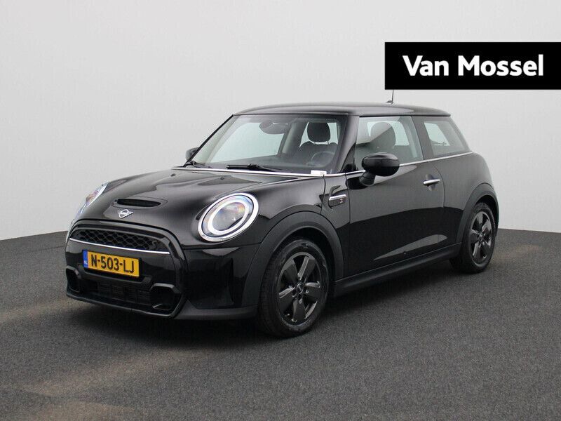 Zwart Gebruikt 2021 Mini Cooper S Essential Hatchback | € 23.900 (Super prijs) - Afbeelding 1/4