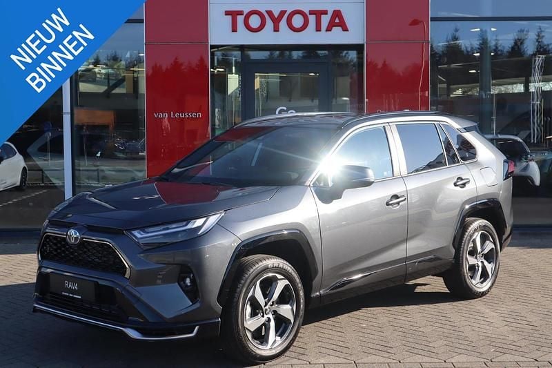 Grijs Nieuw 2025 Toyota RAV4 Hybrid SUV | € 50.490 (Super prijs) - Afbeelding 1/4