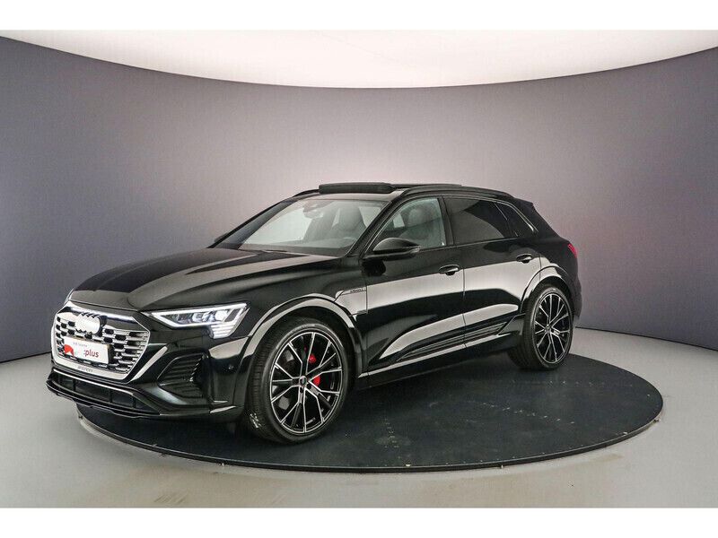 Mythoszwart metallic Gebruikt 2023 Audi Q8 e-tron S-Line SUV | € 62.900 (Eerlijke prijs) - Afbeelding 1/4