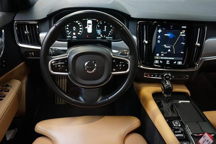 Occasion Volvo S90 Momentum 191 PK (140 kW) 2018 Grijs Sedan