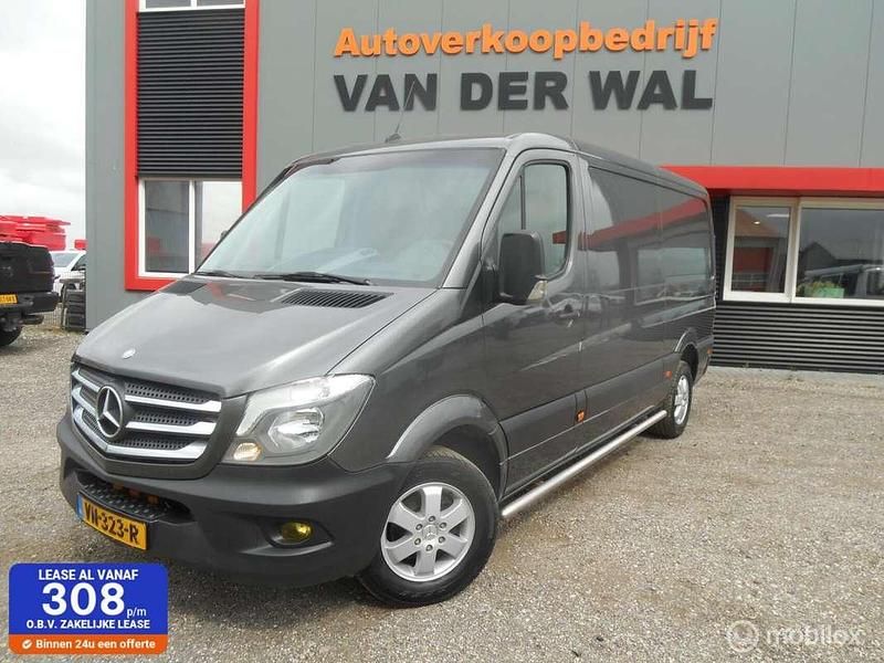 Grijs Gebruikt 2015 Mercedes 316 Van | € 18.999 (Eerlijke prijs) - Afbeelding 1/4