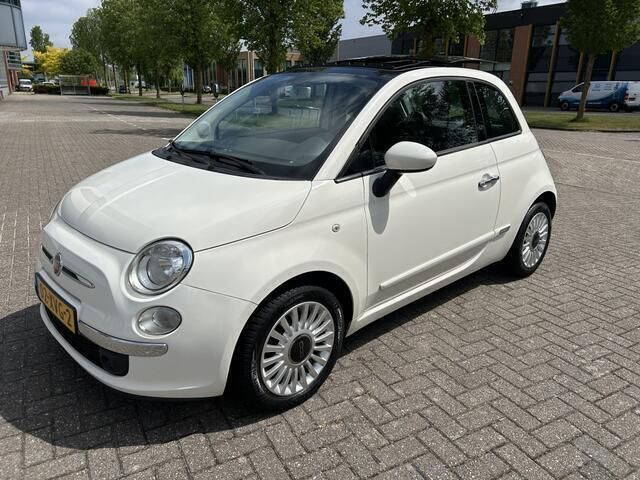 Wit Gebruikt 2011 Fiat 500 Lounge Hatchback | € 6.495 (Eerlijke prijs) - Afbeelding 1/4