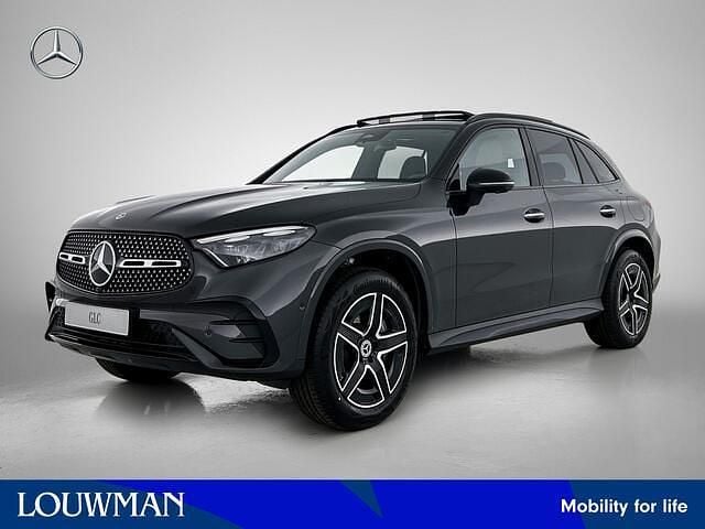 Grijs Nieuw 2025 Mercedes GLC400d Sport Edition SUV | € 81.095 (Eerlijke prijs) - Afbeelding 1/4