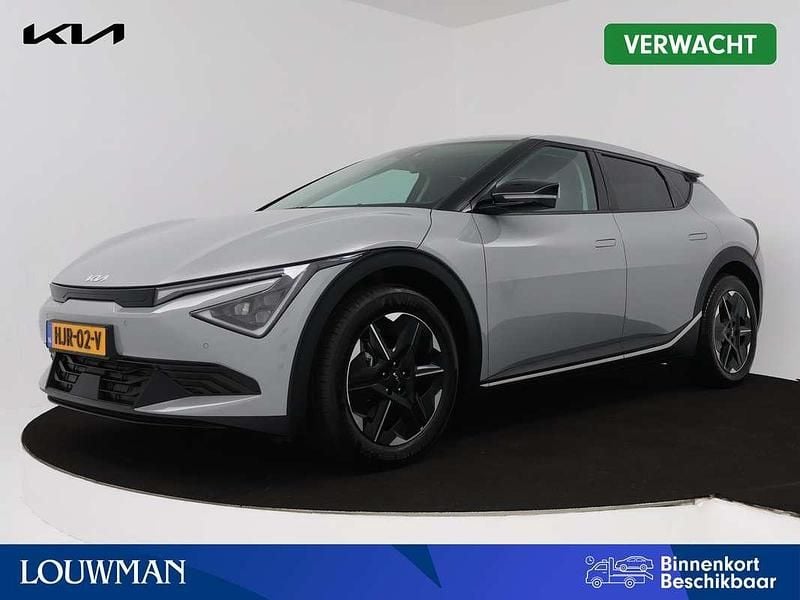 Grijs metallic Gebruikt 2025 Kia EV6 Light SUV | € 37.450 (Goede deal) - Afbeelding 1/3
