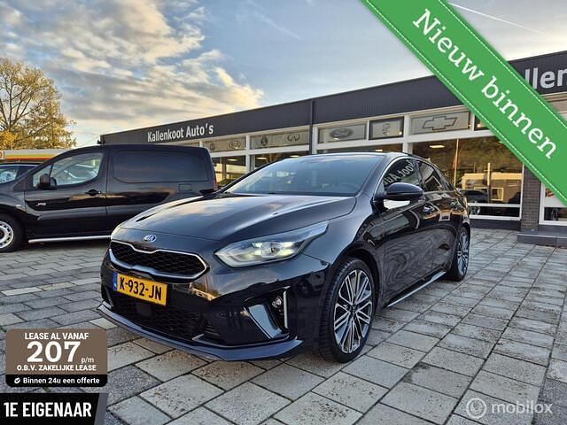 Zwart Gebruikt 2021 Kia ProCeed GT-Line Hatchback | € 15.450 (Eerlijke prijs) - Afbeelding 1/4