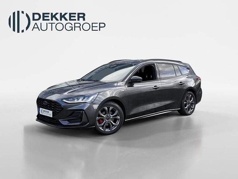 Grijs Gebruikt 2023 Ford Focus ST-Line Stationwagen | € 22.445 (Eerlijke prijs) - Afbeelding 1/4