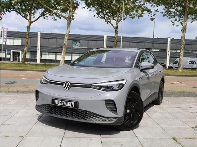 Grijs Gebruikt 2022 VW ID.4 Pure SUV | € 22.950 - Afbeelding 1/4