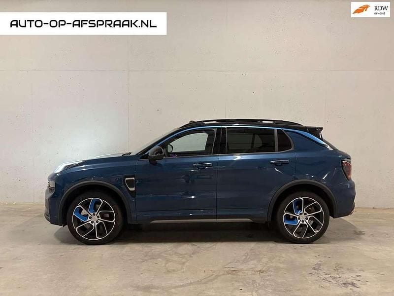 Blauw Gebruikt 2023 Lynk & Co 01 SUV | € 26.888 (Goede deal) - Afbeelding 1/4