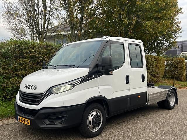 Wit Gebruikt 2024 Iveco Daily Van | € 51.950 - Afbeelding 1/4