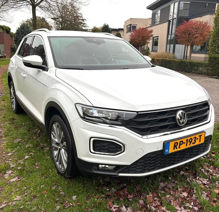 Gebruikt 2018 VW T-Roc Sport SUV | € 17.995 (Eerlijke prijs) - Afbeelding 1/4