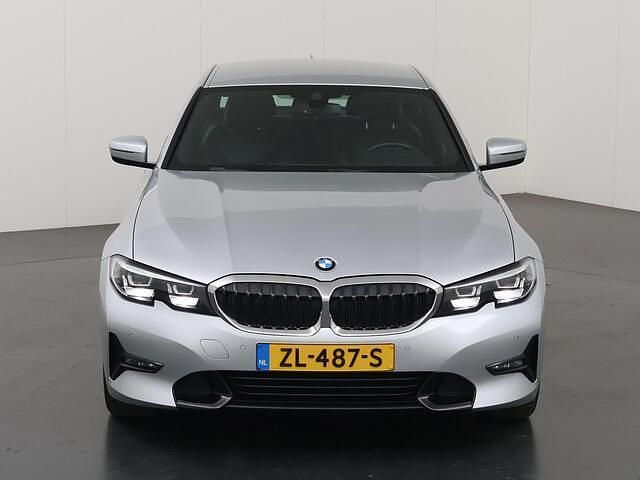 Occasion BMW 320 Executive 184 PK (135 kW) 2019 Grijs Sedan