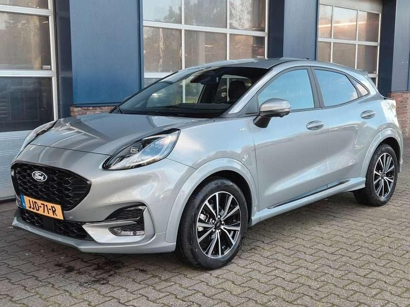 Grijs Gebruikt 2024 Ford Puma Gen-E ST-Line X SUV | € 30.950 - Afbeelding 1/4