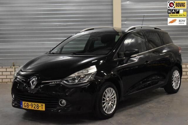 Zwart Gebruikt 2015 Renault Clio GrandTour Night&Day Stationwagen | € 7.950 (Eerlijke prijs) - Afbeelding 1/4