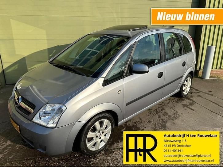 Hatchback Occasion 2004 Opel Meriva Essentia MPV | € 1.495 (Eerlijke prijs) - Afbeelding 1/4