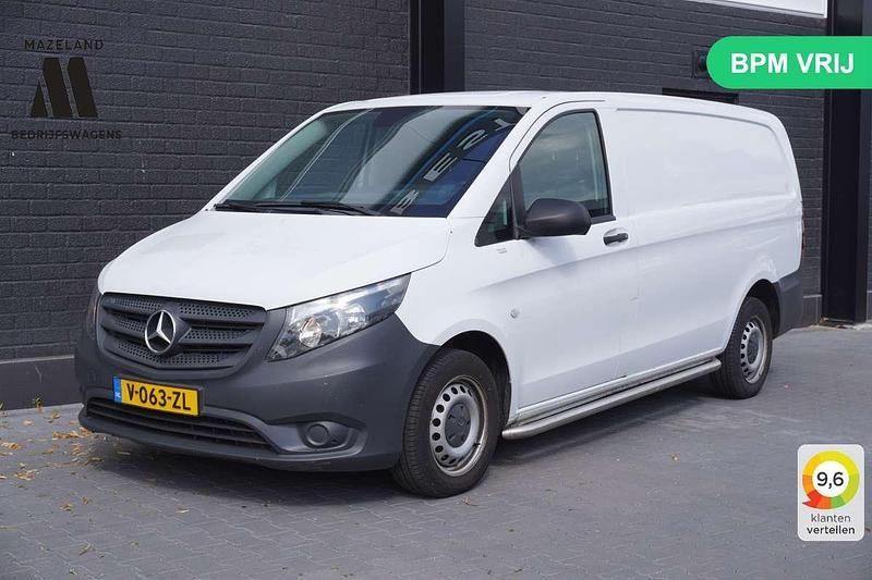Wit Gebruikt 2019 Mercedes Vito MPV | € 9.950 (Super prijs) - Afbeelding 1/4