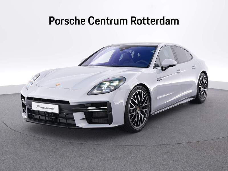 Grijs Gebruikt 2025 Porsche Panamera Sedan | € 174.900 - Afbeelding 1/4