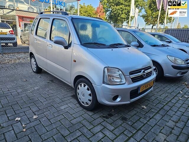 Grijs Gebruikt 2004 Opel Agila Enjoy Hatchback | € 999 (Eerlijke prijs) - Afbeelding 1/4