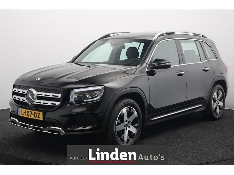 Zwart Gebruikt 2021 Mercedes GLB200 Business SUV | € 43.950 (Super prijs) - Afbeelding 1/4