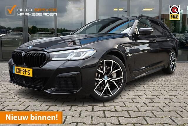 Occasion BMW 530e M Sport 292 PK (214 kW) 2023 Zwart (metallic) Stationwagen
