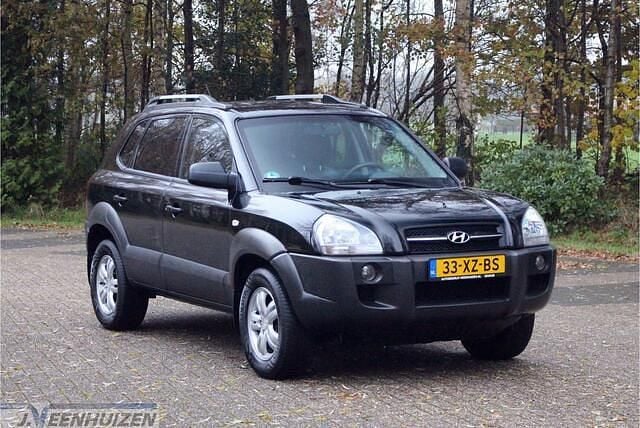 Zwart Gebruikt 2007 Hyundai Tucson Active SUV | € 2.899 (Eerlijke prijs) - Afbeelding 1/4