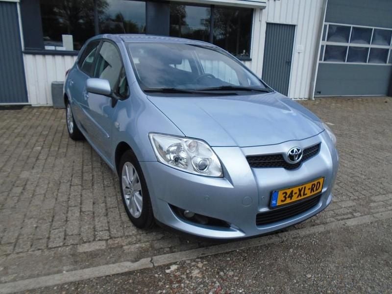 Hatchback Gebruikt 2007 Toyota Auris Luna Hatchback | € 4.750 (Eerlijke prijs) - Afbeelding 1/4