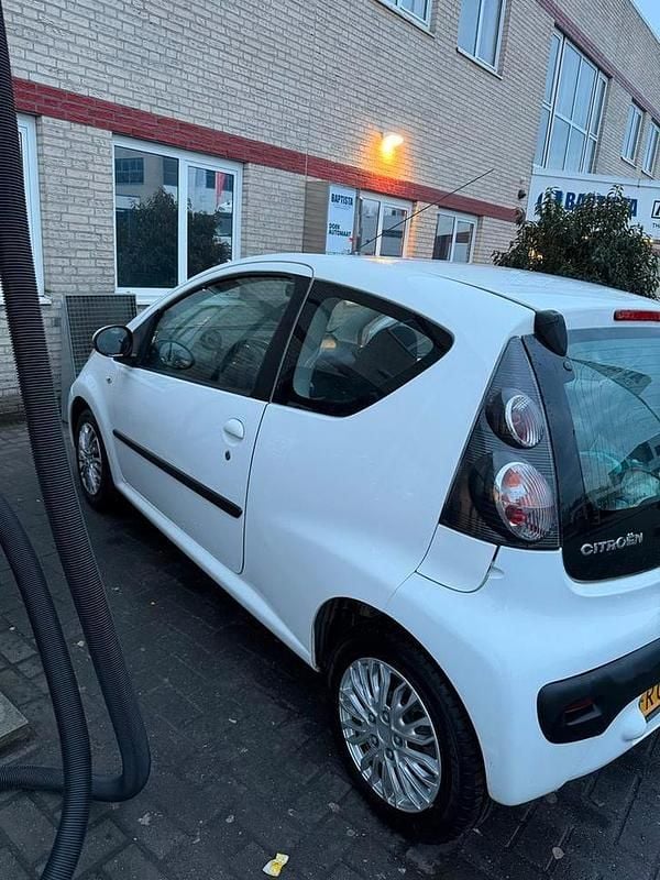 Occasion 2011 Citroën C1 Hatchback | € 1.850 (Goede deal) - Afbeelding 1/4