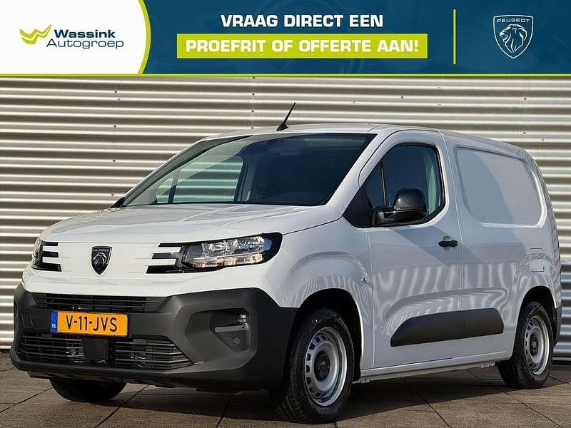 Wit Gebruikt 2024 Peugeot Partner Van | € 17.900 (Duur) - Afbeelding 1/4